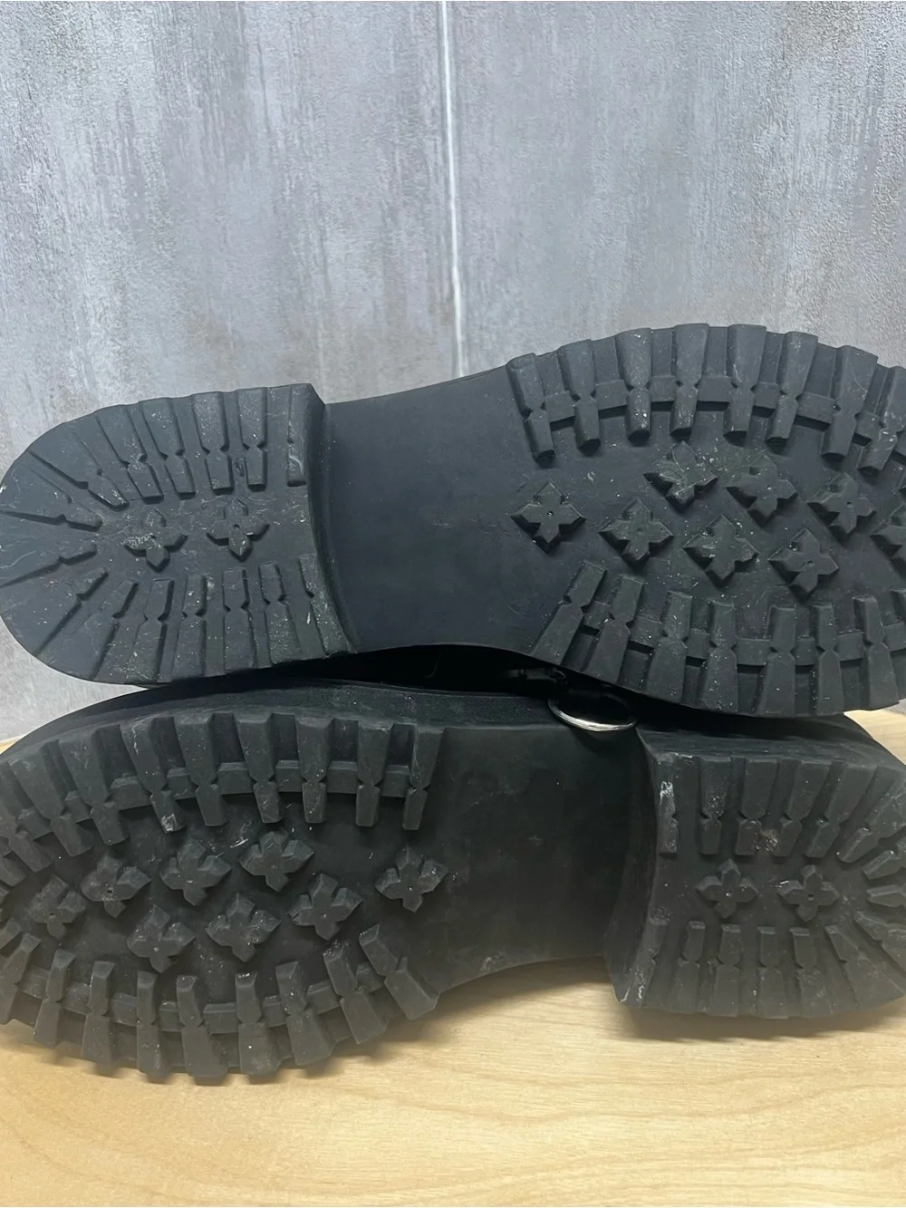 Qupid Lug Sole Boots size 12